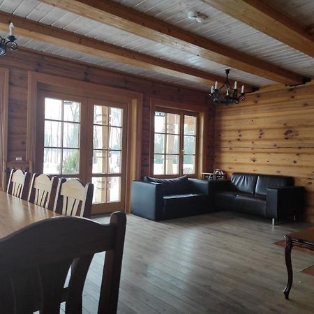 Guest House Unguri Stalbe Экстерьер фото